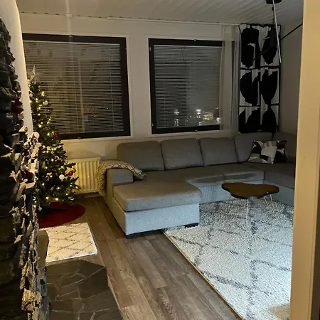 Дом отдыха Cozy Detached House Near Santa Claus Village *