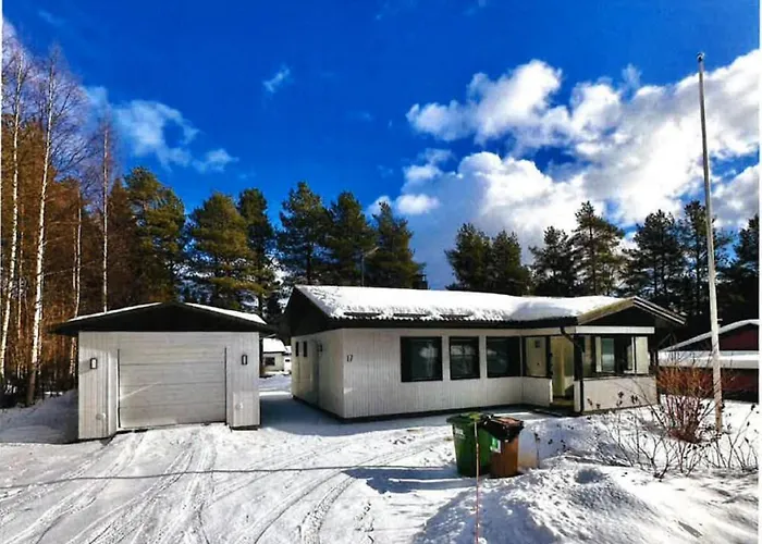 Cozy Detached House Near Santa Claus Village *